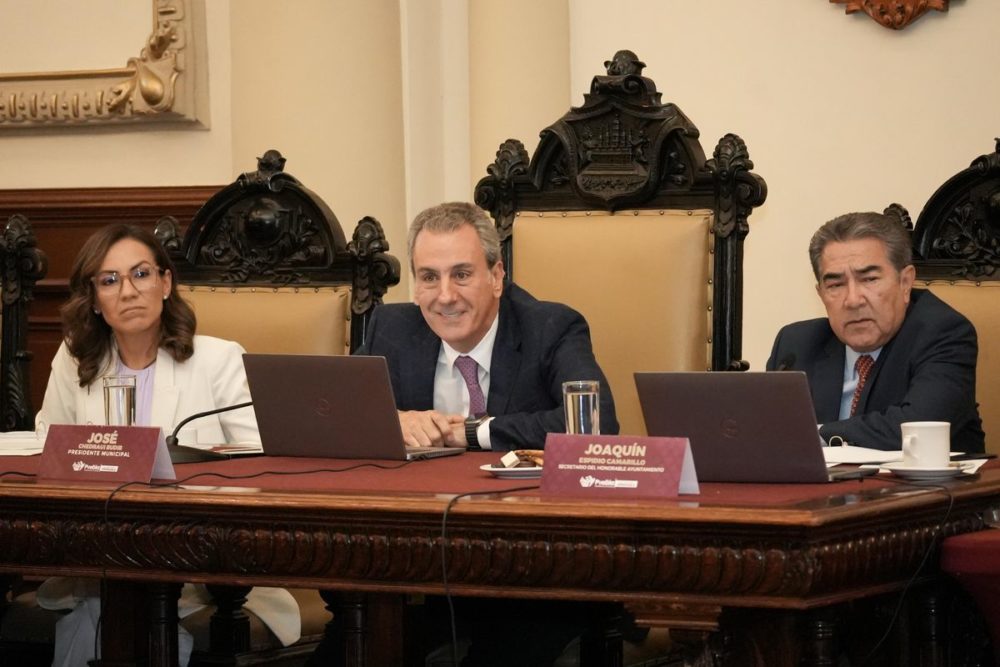 ayto-pue-sesion-cabildo