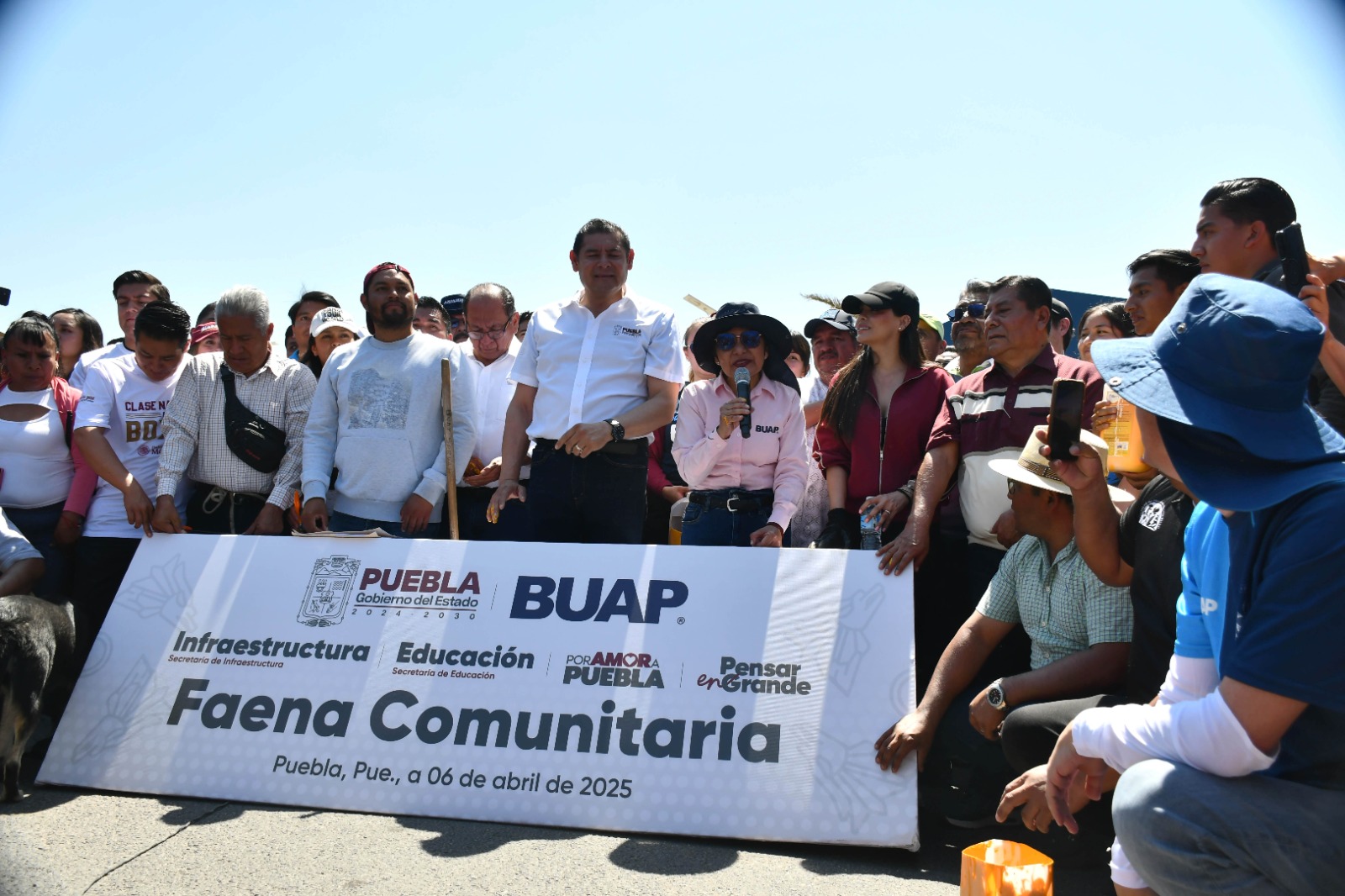 Jornada de limpieza en CU2