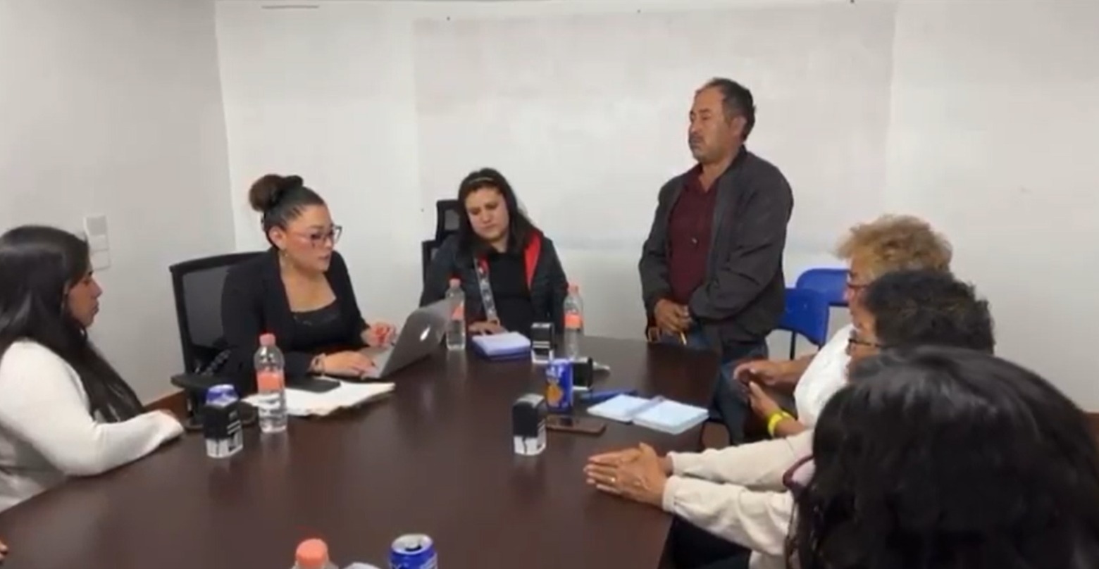 Cabildo de Calpan destituyó al presidente municipal Vicente Sánchez por presuntos malos manejos financieros