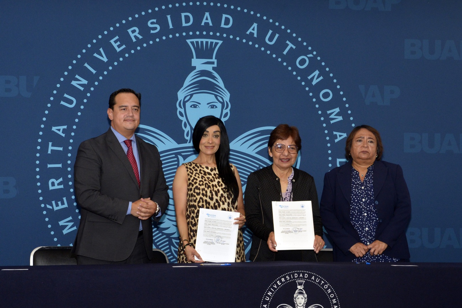 Firma de la colaboración