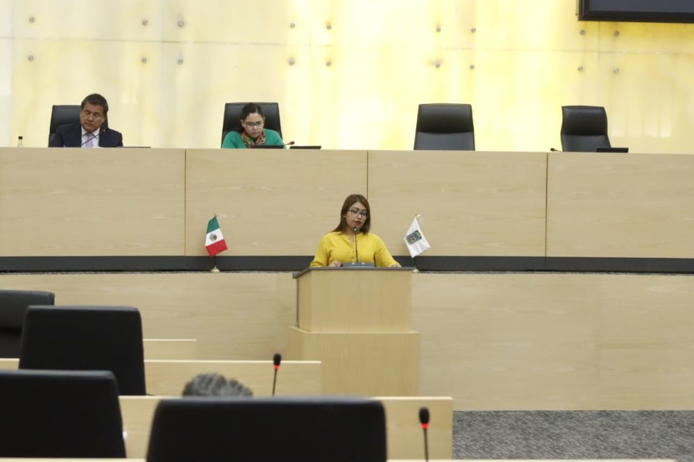 leonela-jazmin-martinez-ayala