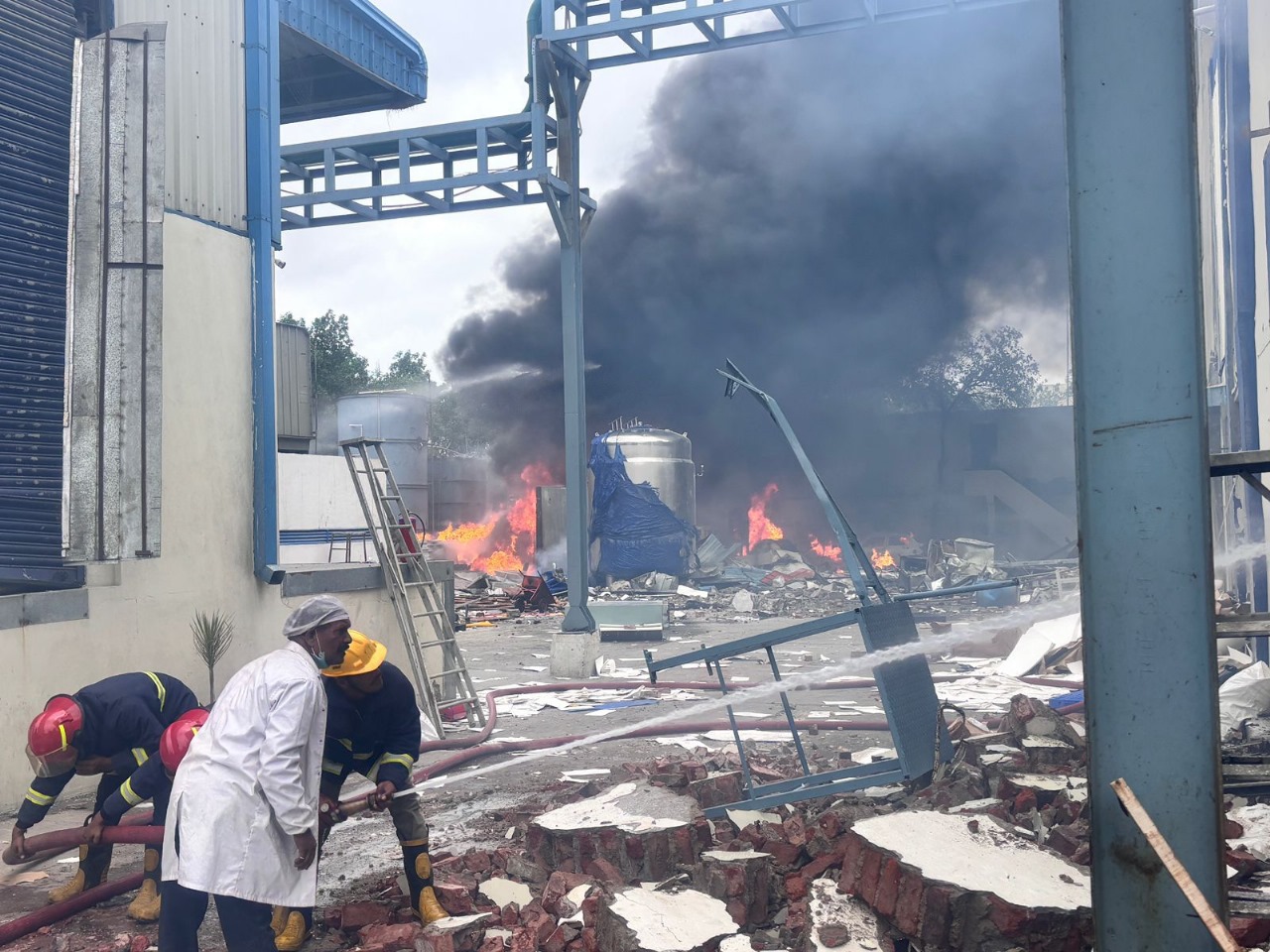 Explosión en fábrica química