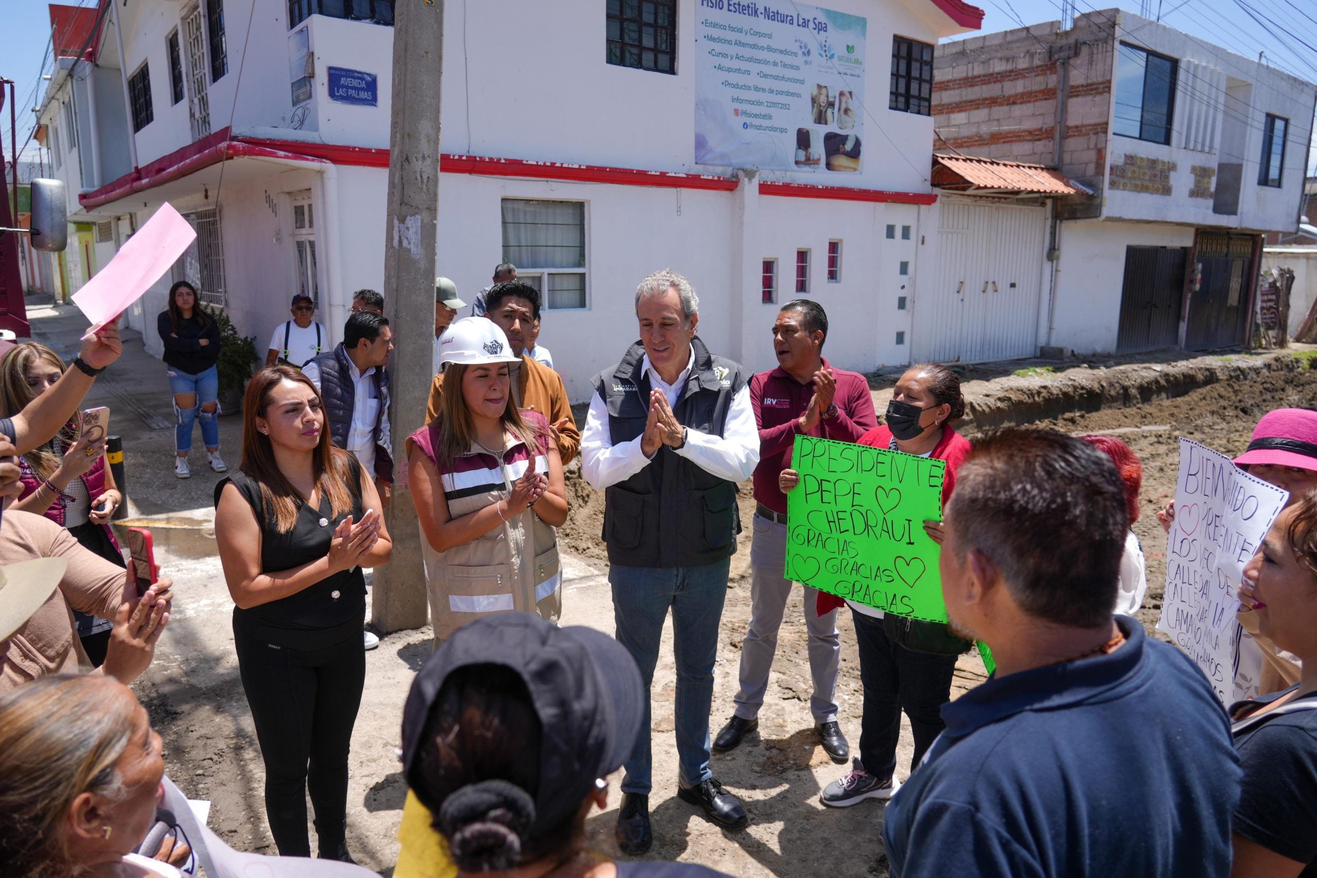Fortalece Ayuntamiento de Puebla infraestructura vial en la junta auxiliar Ignacio Romero Vargas