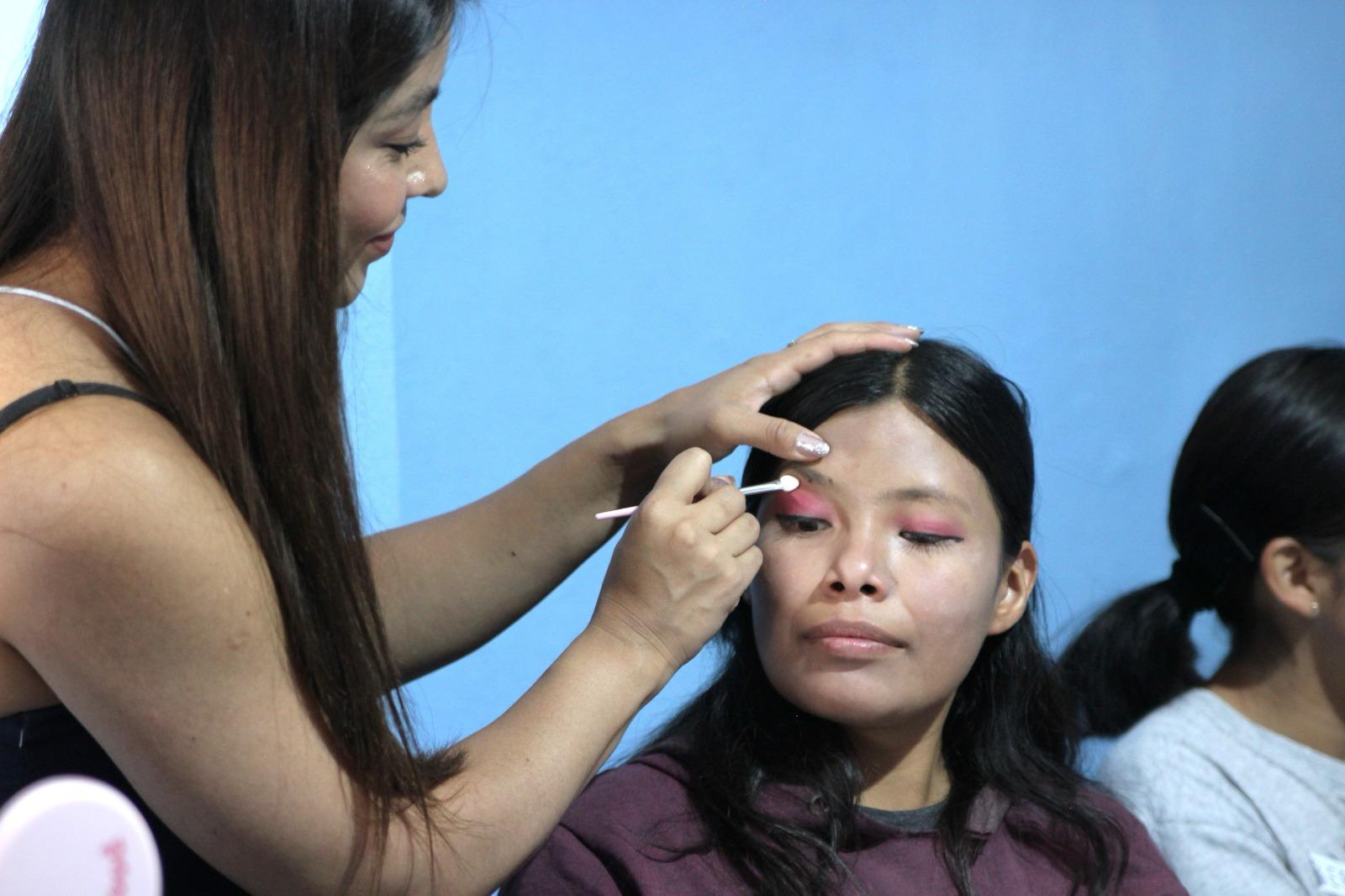 ayto-pue-curso-maquillaje-romero-vargas