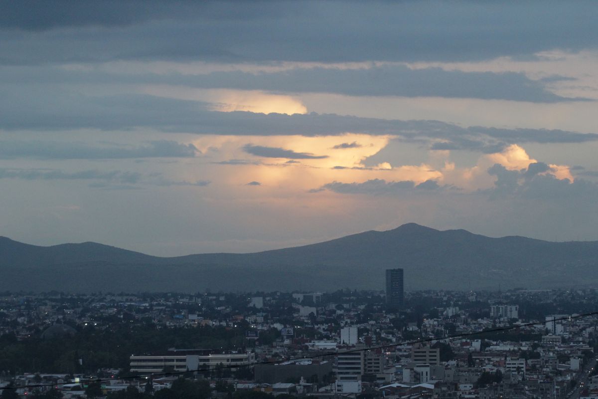 panorama-paisaje-atardecer-pue