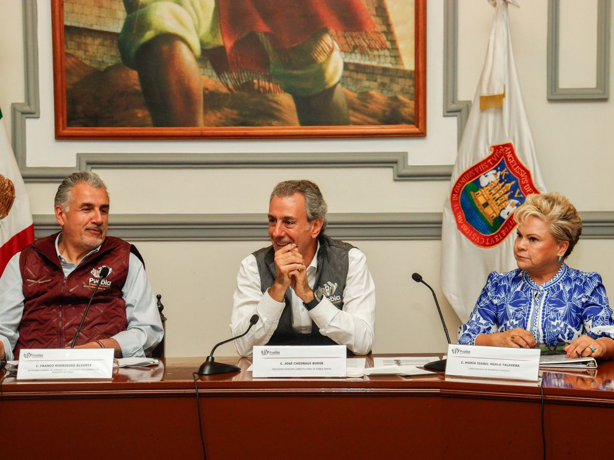 Franco Rodríguez Álvarez, Pepe Chedraui Budib e Isabel Merlo Talavera. Foto: Especial