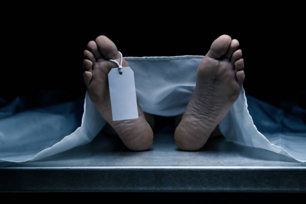 Cuerpo en morgue