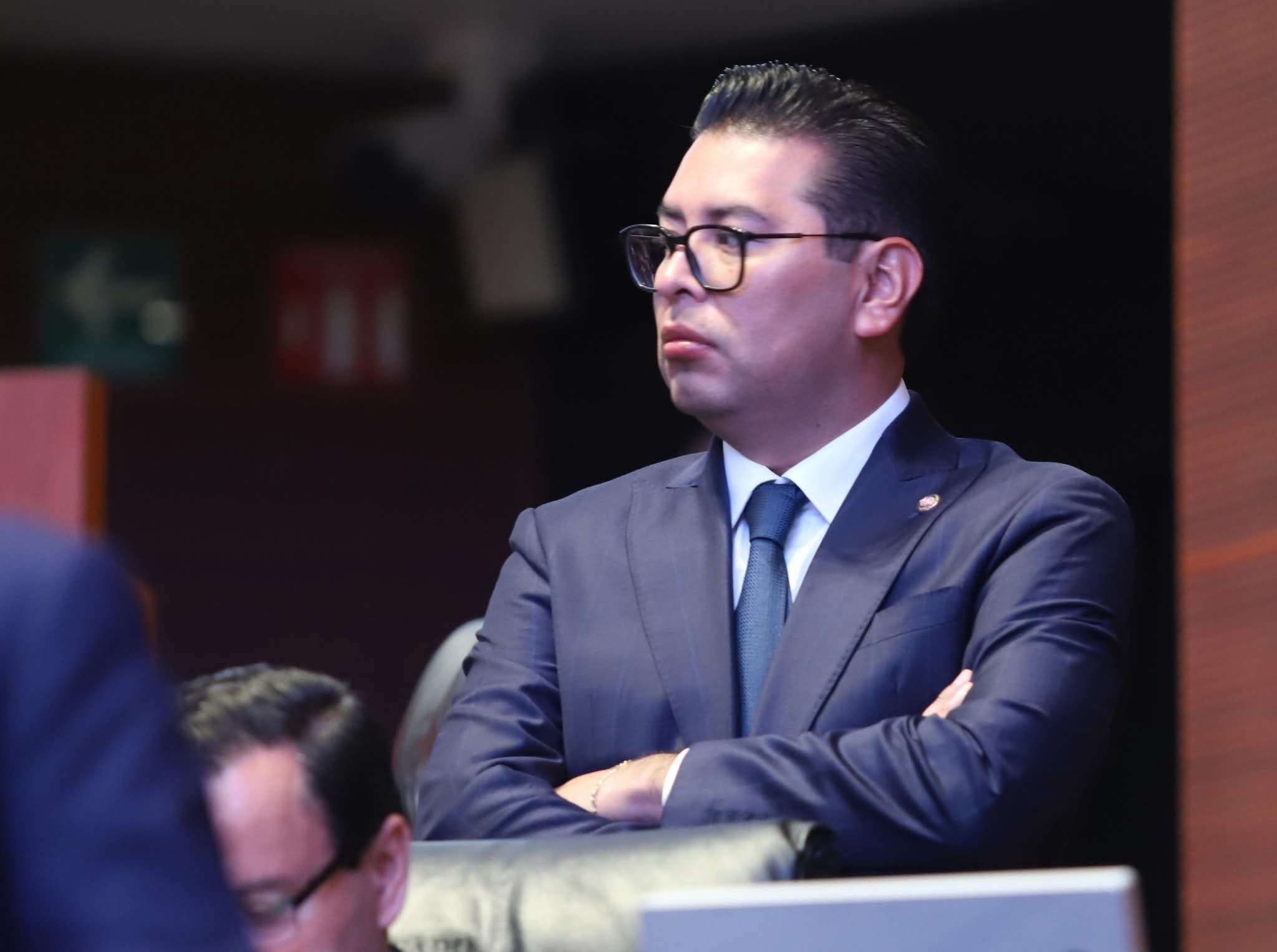 Néstor Camarillo renuncia al PRI y apuesta por una nueva agenda ciudadana