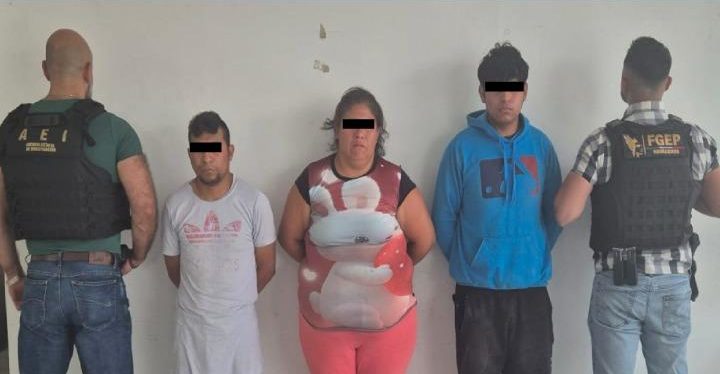 Vinculan a proceso a tres presuntos responsables de privar de la vida a un hombre en la colonia Bosques de Manzanilla