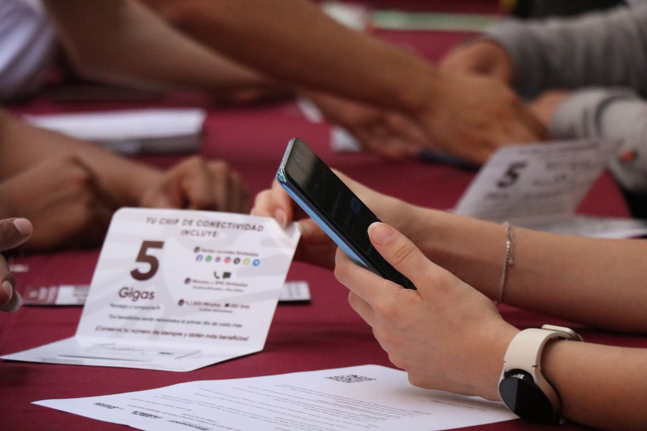 Becas de Conectividad
