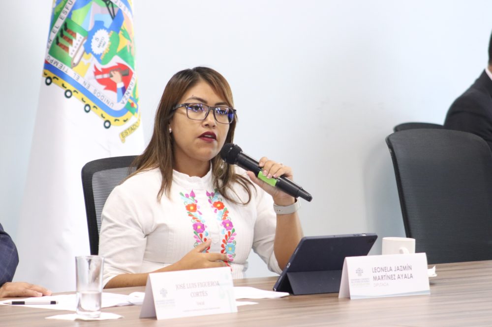 leonela-jazmin-martinez-ayala