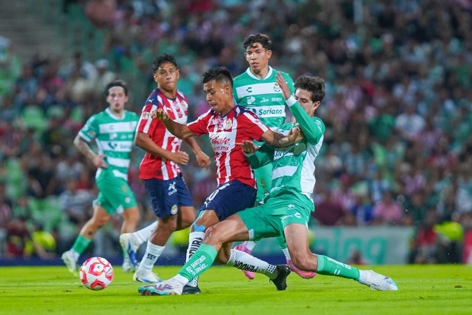Santos vs Chivas