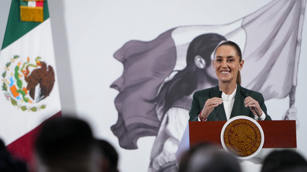 CURP biométrica no será obligatoria, aclara Sheinbaum: “la gente decide”