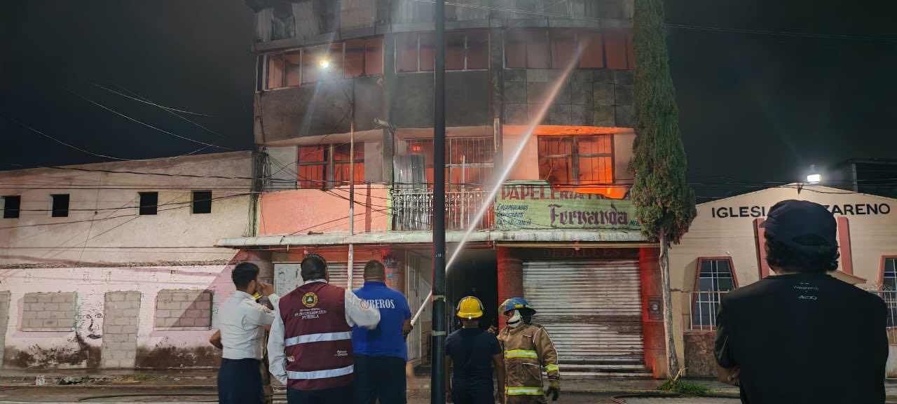 Incendio maquiladora en Tehuacán
