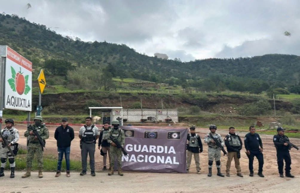 Clausuran gasolinería conectada a ductos de Pemex en Aquixtla; operaba clandestinamente