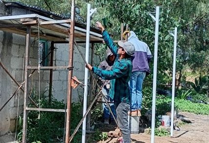Con celdas solares, Altosano Granjas Carroll electrifica 38 % de Ranchería Cerro Viento