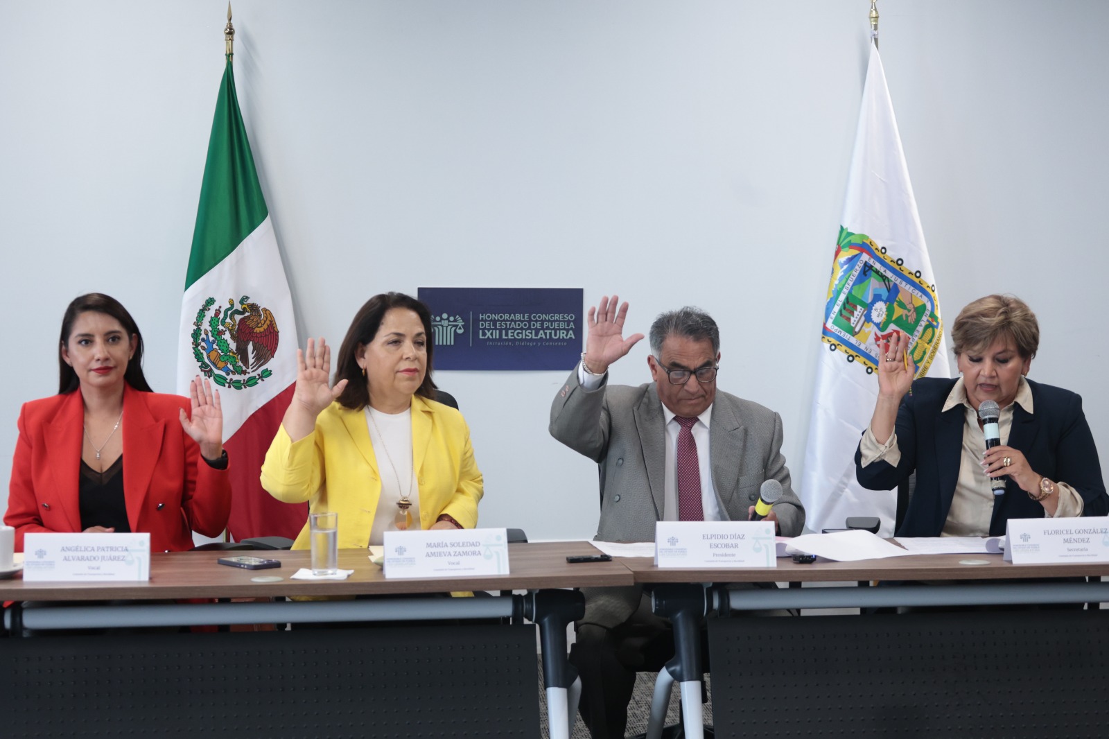 Avalan en Comisión del Congreso de Puebla exhorto para que municipios apliquen el programa “Uno por Uno” en vialidades