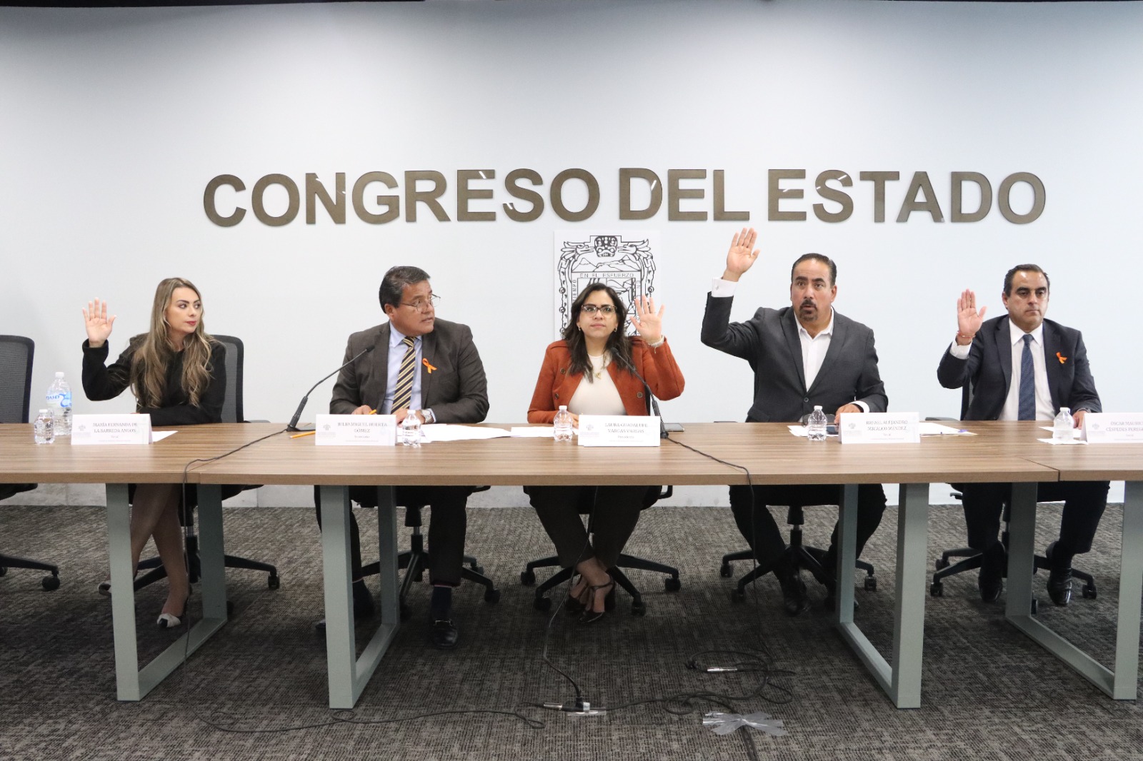 Avala Comisión del Congreso exhorto para considerar a Puebla en el Programa de Regularización de Vehículos Usados de Procedencia Extranjera