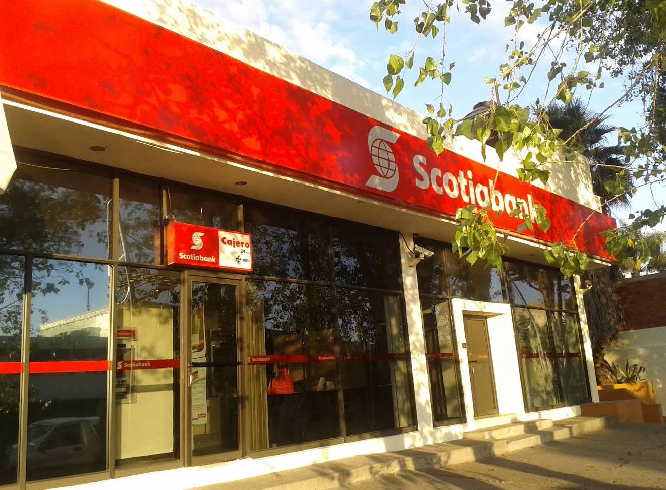 Scotiabank Esmeralda