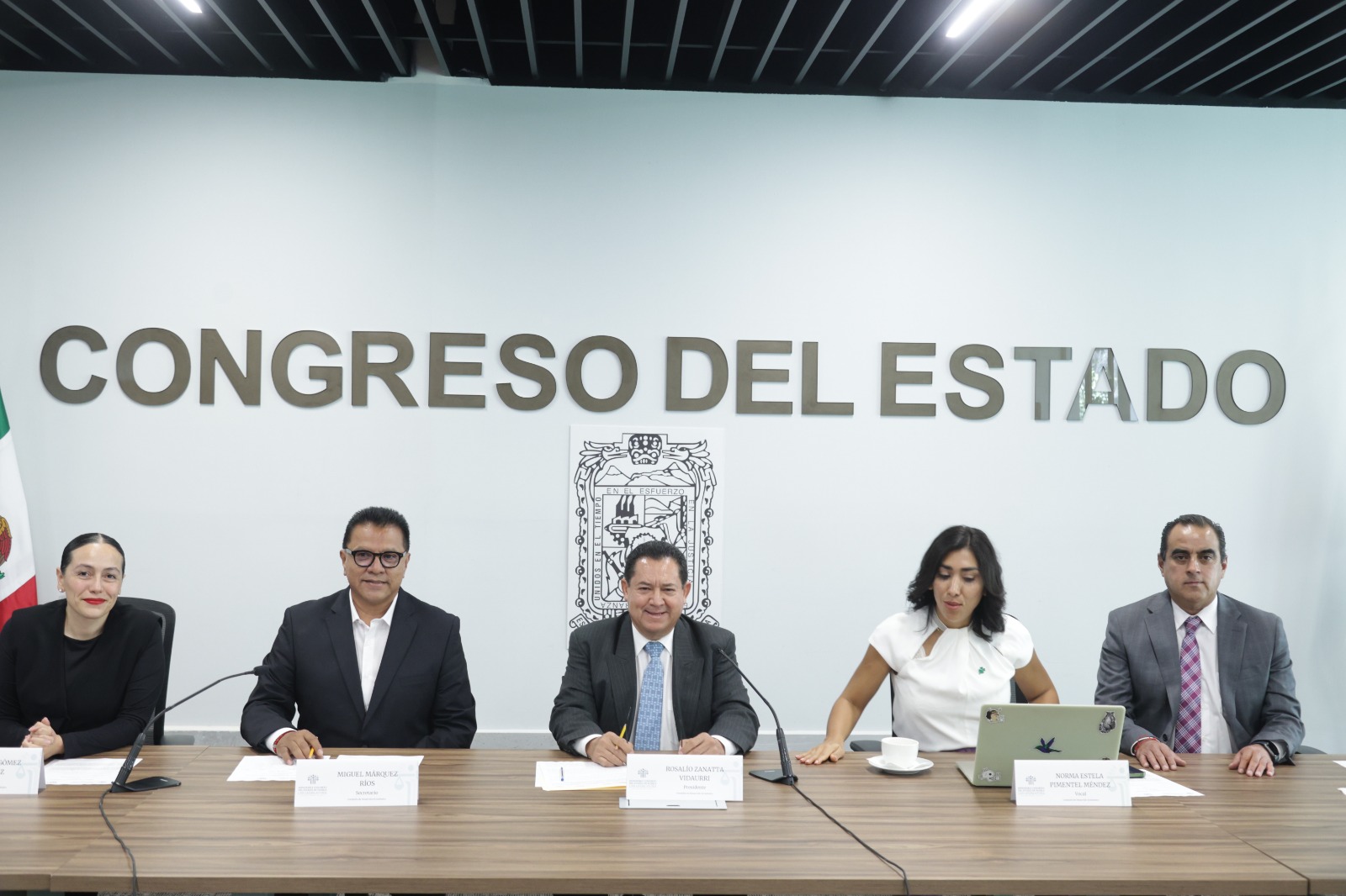 Avalan en Comisión de Desarrollo Económico del Congreso de Puebla exhorto para fortalecer industria textil