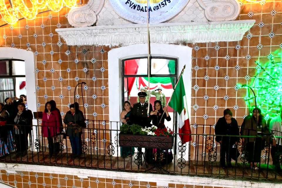 Ariadna Ayala encabeza por cuarta ocasión el Grito de Independencia en Atlixco