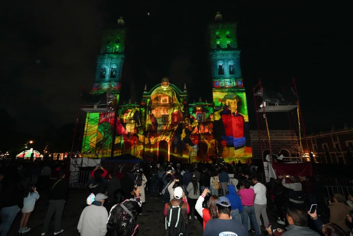 ayto-pue-videomapping-septiembre-brilla