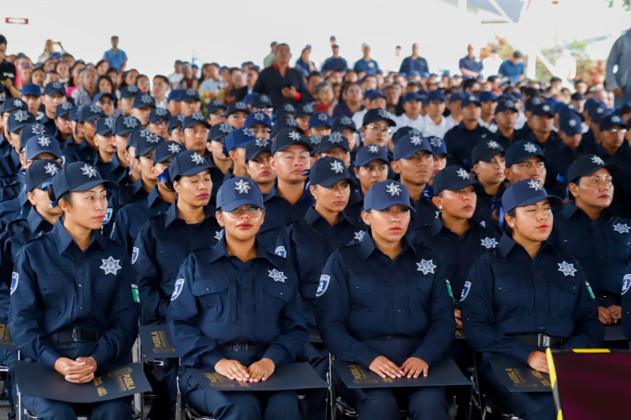 Graduación histórica, UCIPS forma primera generación de policías con compromiso social