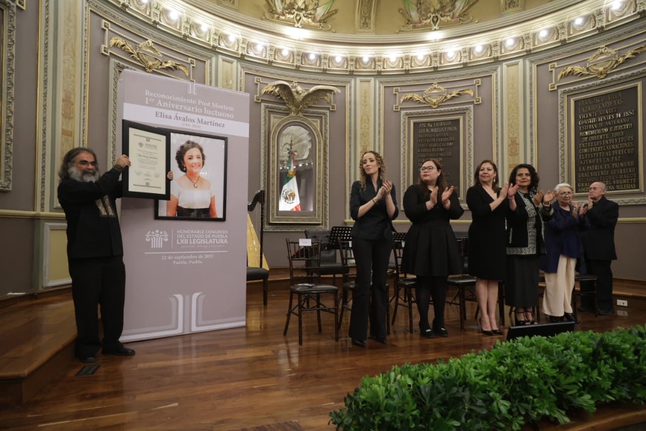 Rinde Congreso de Puebla homenaje post mortem a Elisa Ávalos; su legado y arte es de los y las poblanas: Laura Artemisa