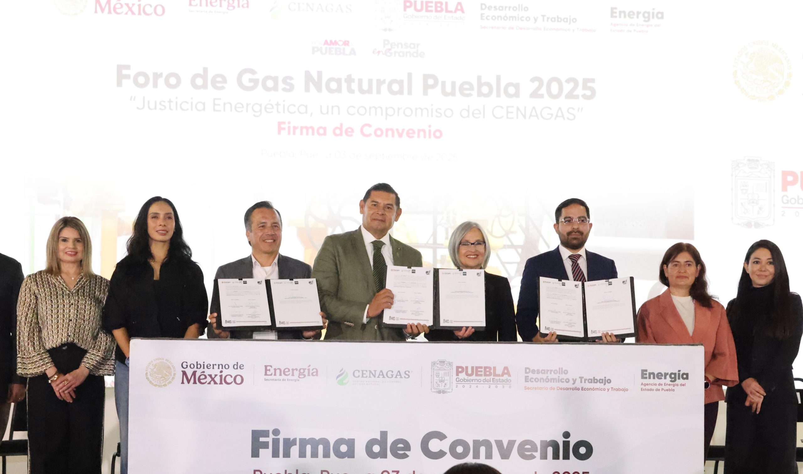 Convenio con Centro Nacional de Control del Gas Natural