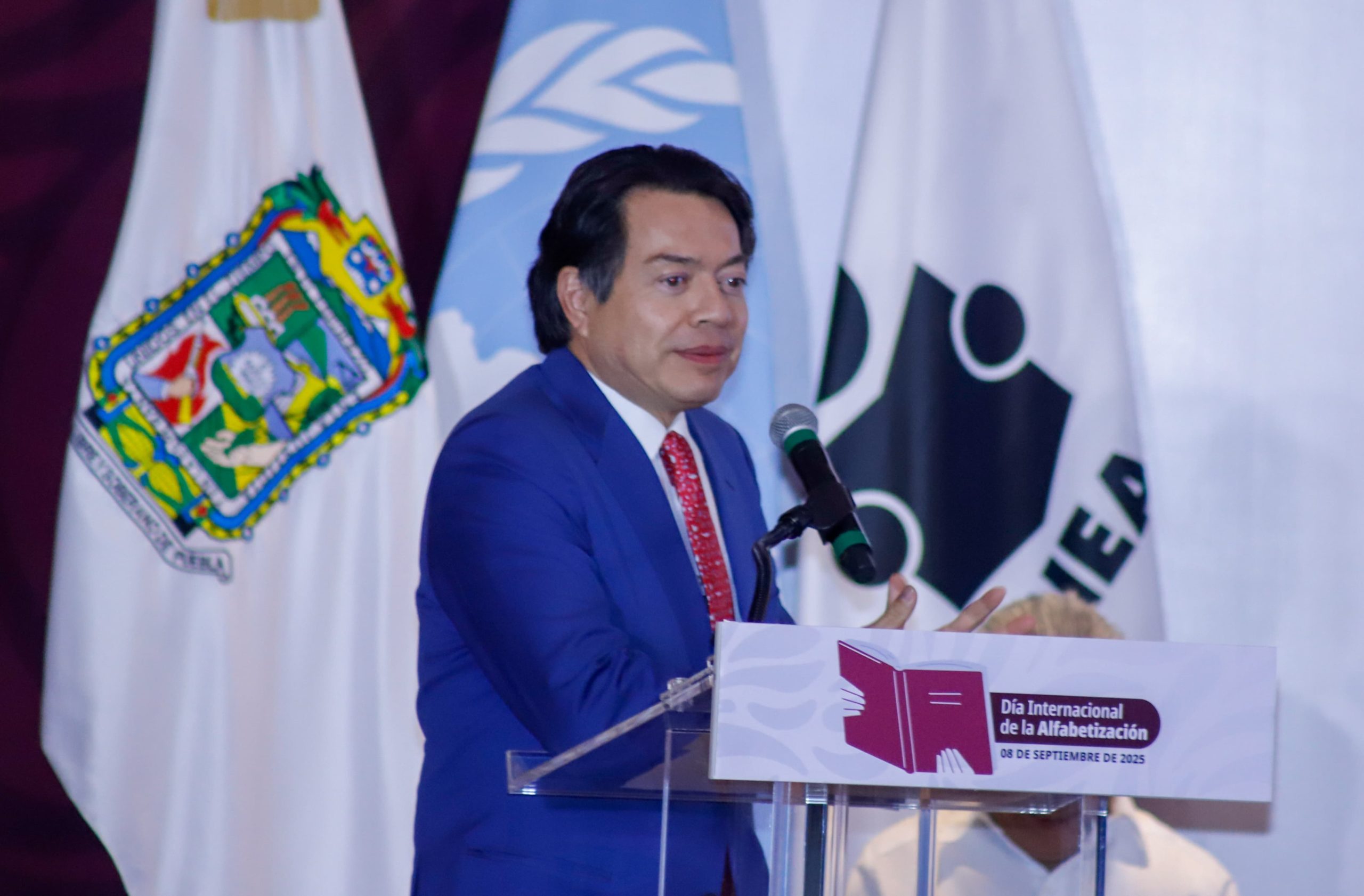 Con la presidenta Sheinbaum, México levantará la Bandera Blanca: Mario Delgado