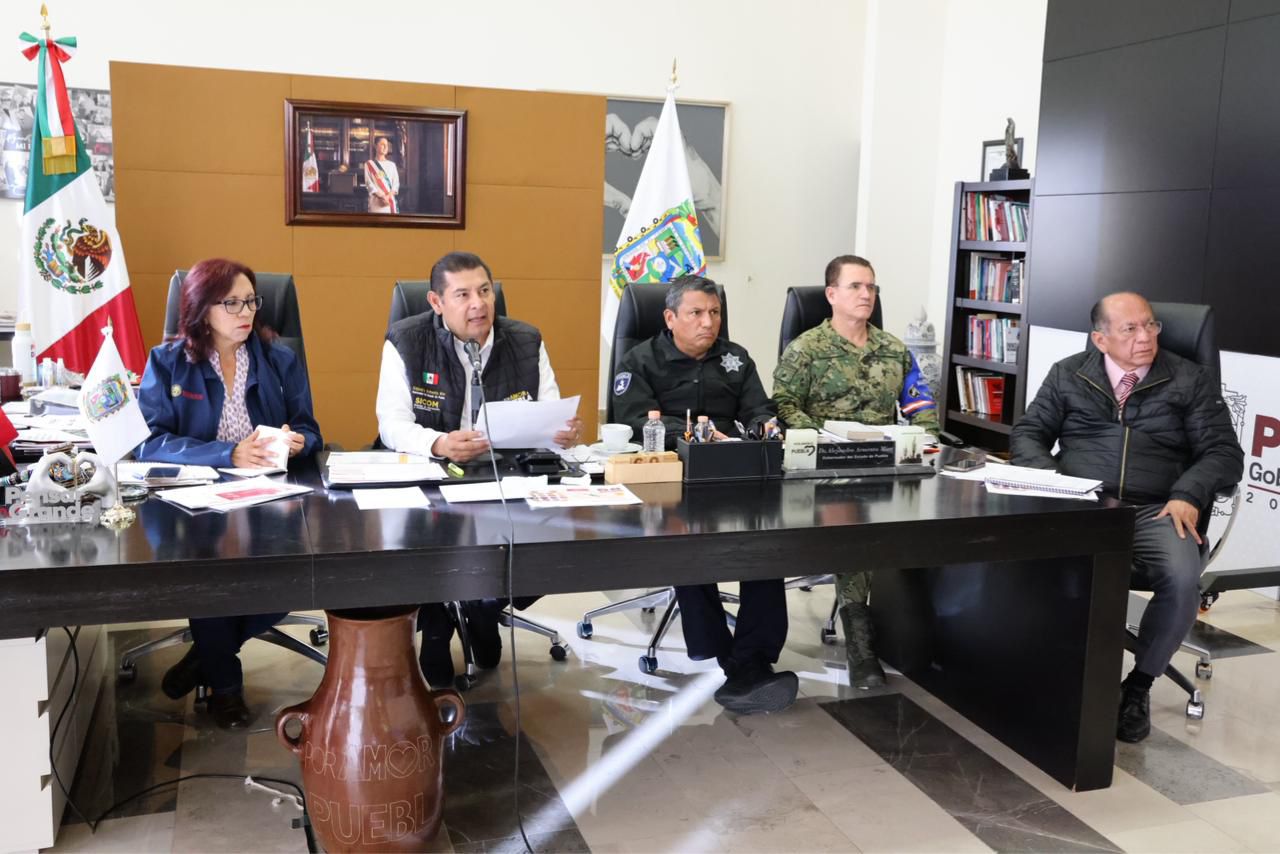 Gobierno de México y Puebla, en coordinación, refuerzan acciones de apoyo a damnificados