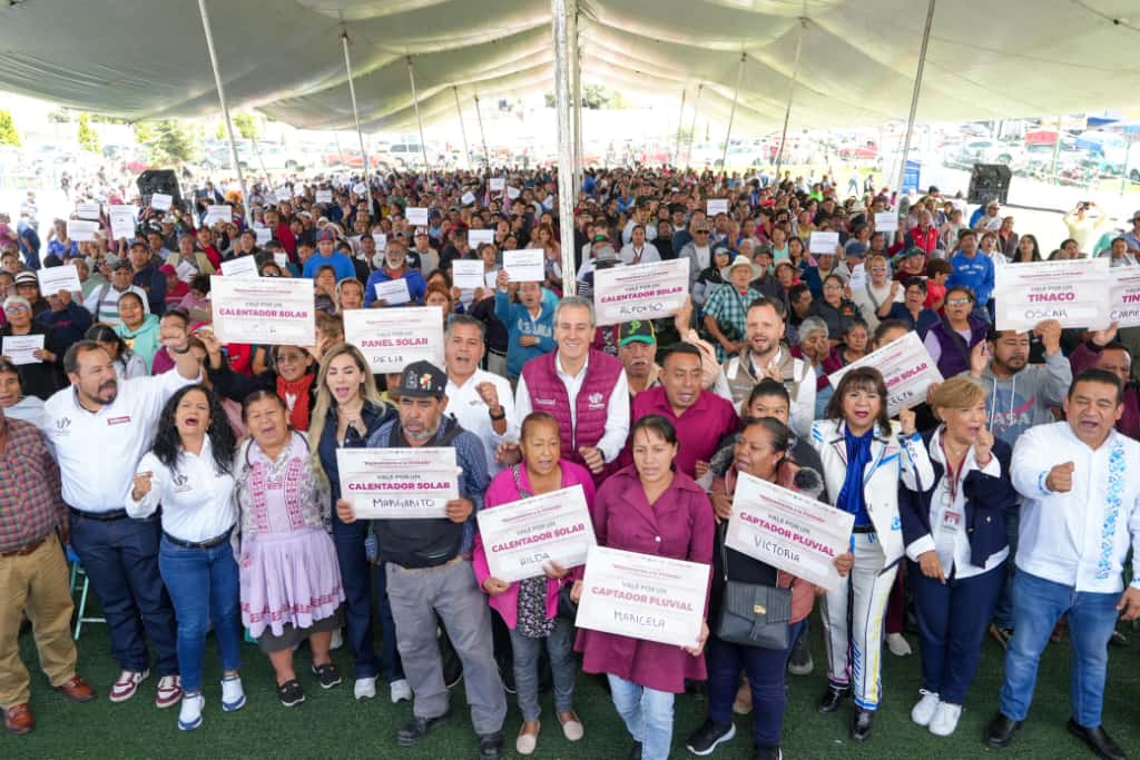 Entrega Ayuntamiento de Puebla apoyos del programa “Mejoramiento a la vivienda” en La Resurrección