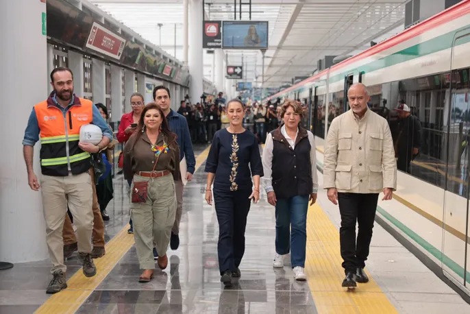 Tren El Insurgente