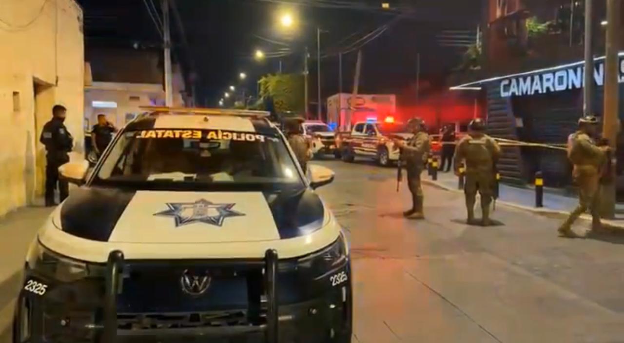 Desde una motocicleta, ejecutan a un hombre en calles de Tehuacán