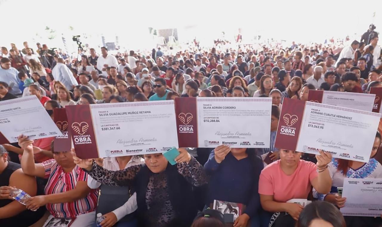 Comités de obra comunitaria liderados por mujeres priorizan proyectos transformadores para Puebla