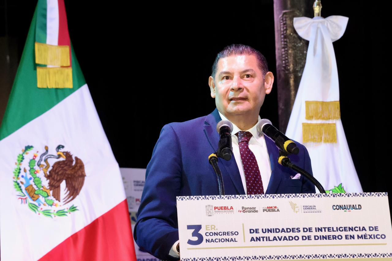 Congreso Unidades de Inteligencia Antilavado de Dinero en México