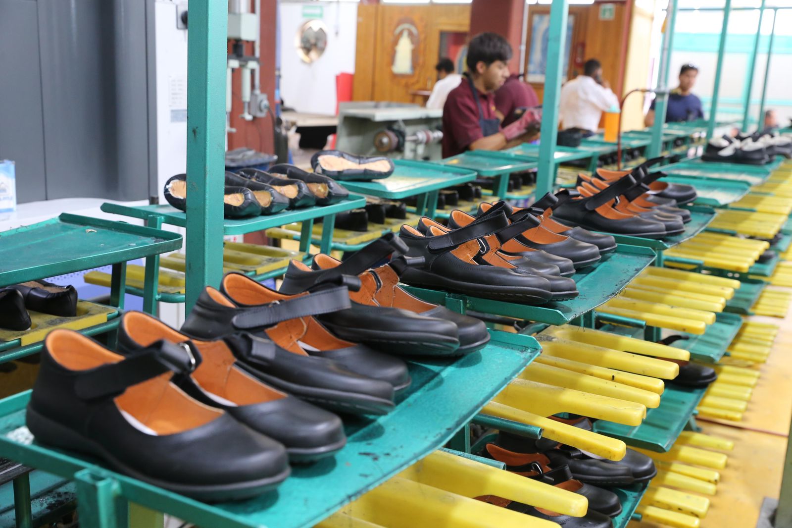 Gobierno de Puebla integrará más municipios al sector zapatero en 2026