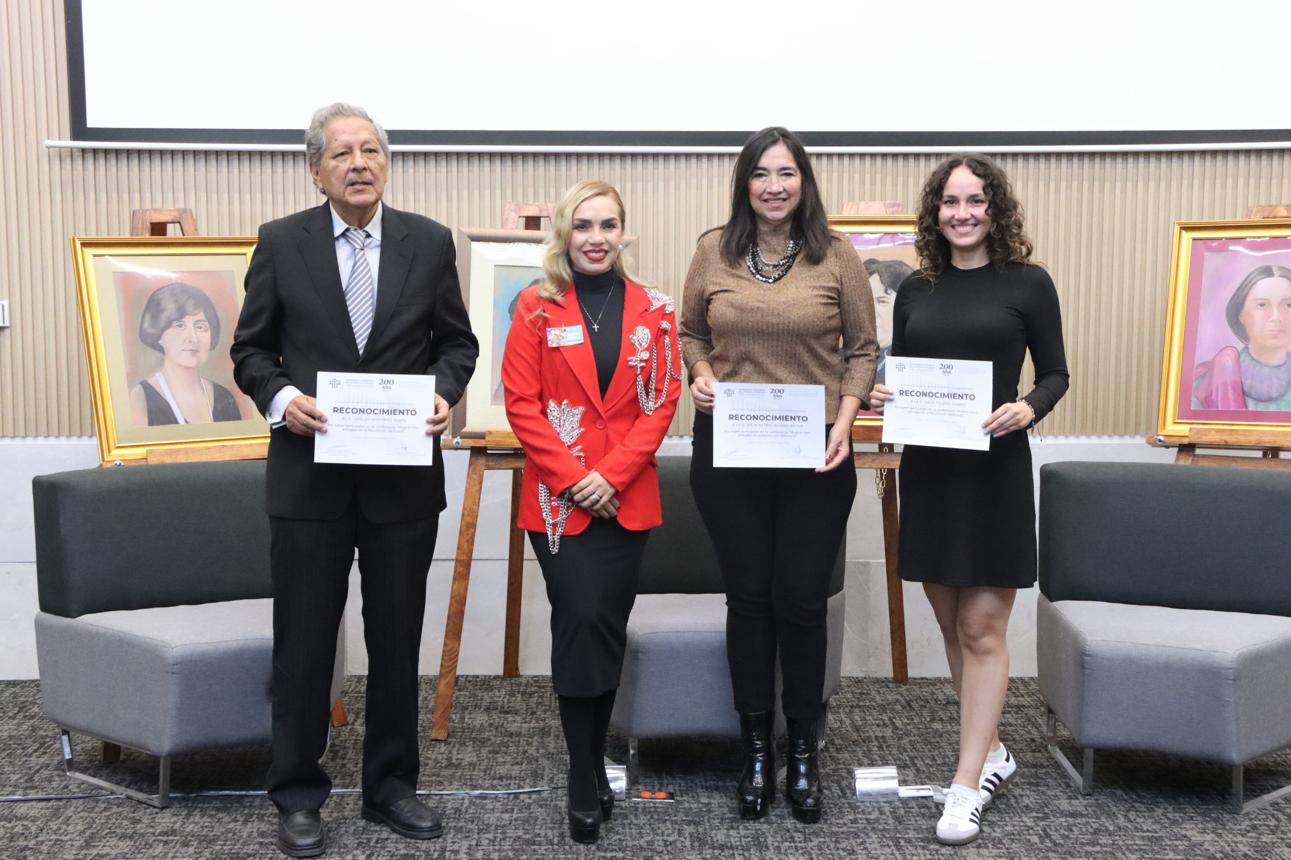Mujeres bien armadas de la Revolución Mexicana