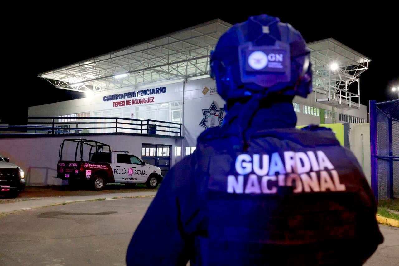 Implementan SSP, Semar, Defensa y GN operativos simultáneos en Centros Penitenciarios poblanos