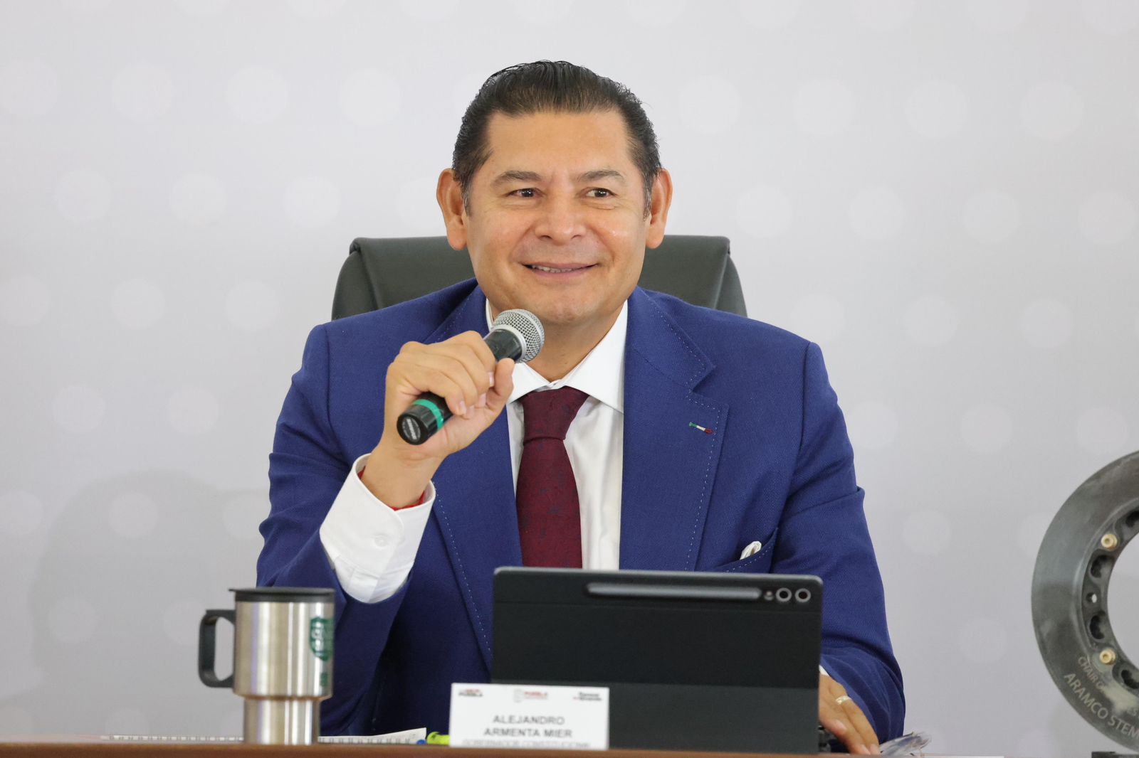 Alejandro Armenta, gobernador de Puebla