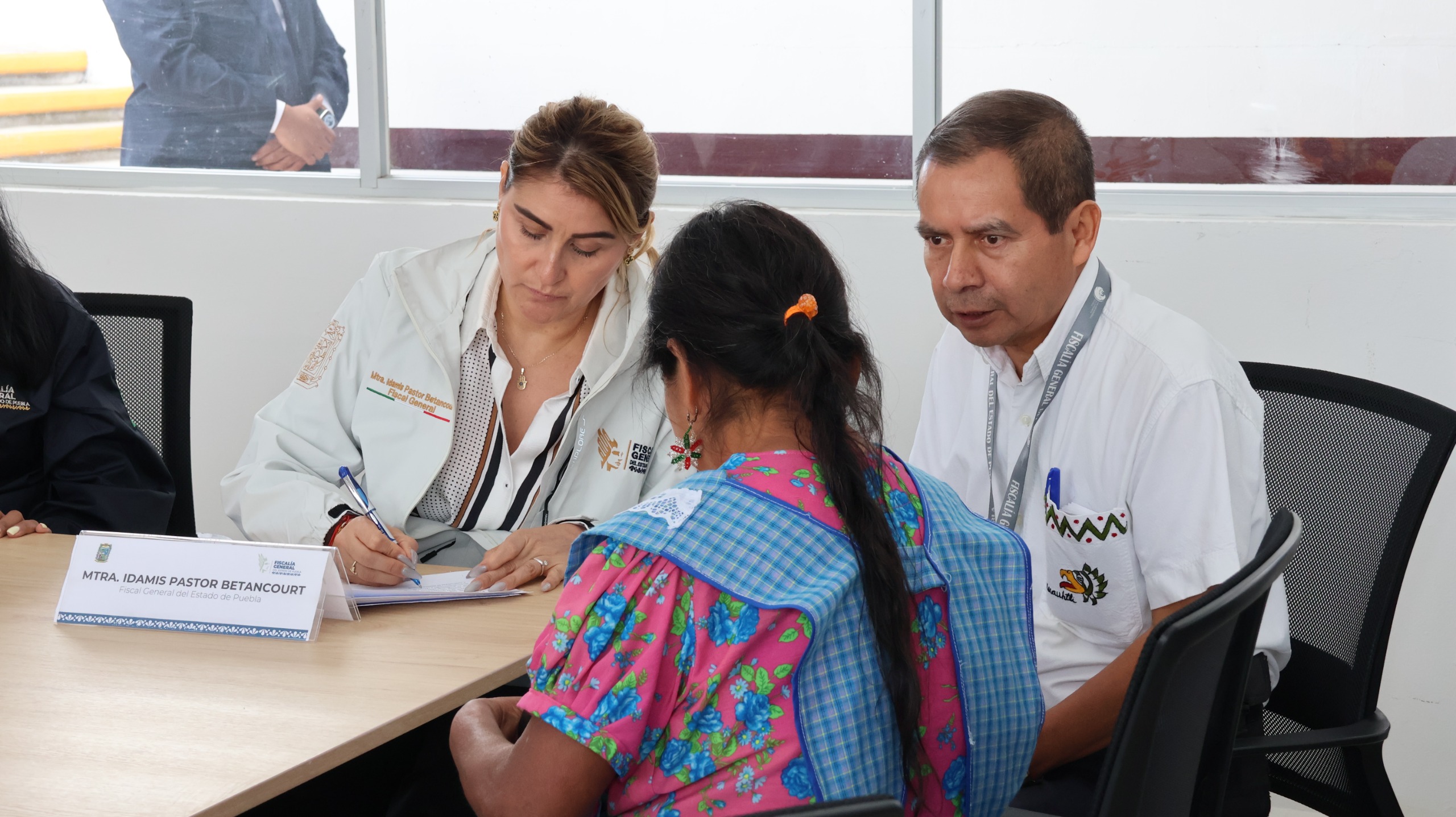 Fiscalía de Puebla fortalece atención a comunidades indígenas con más personal bilingüe y más de 4 mil asistencias en 2025