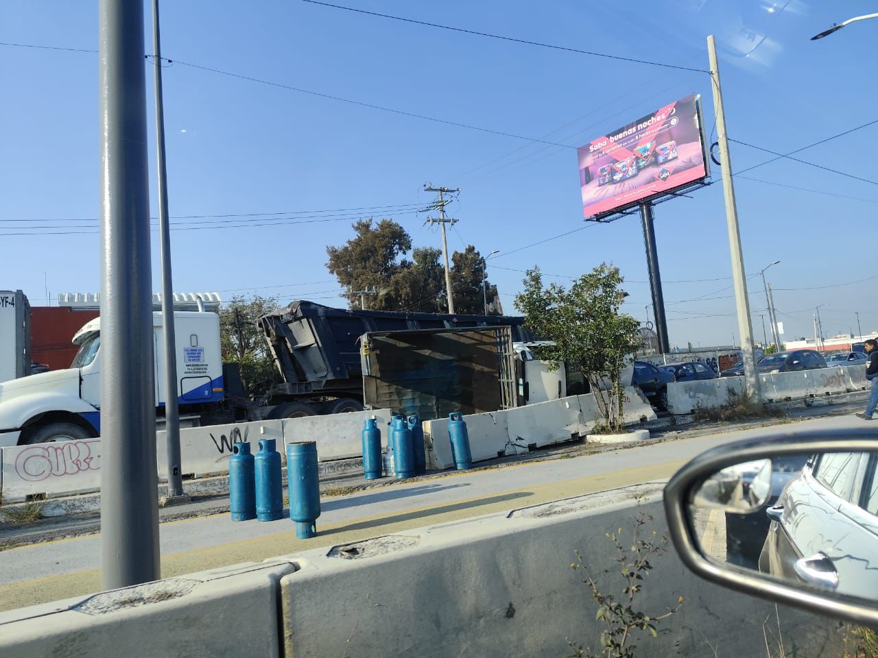 Volcadura de camioneta