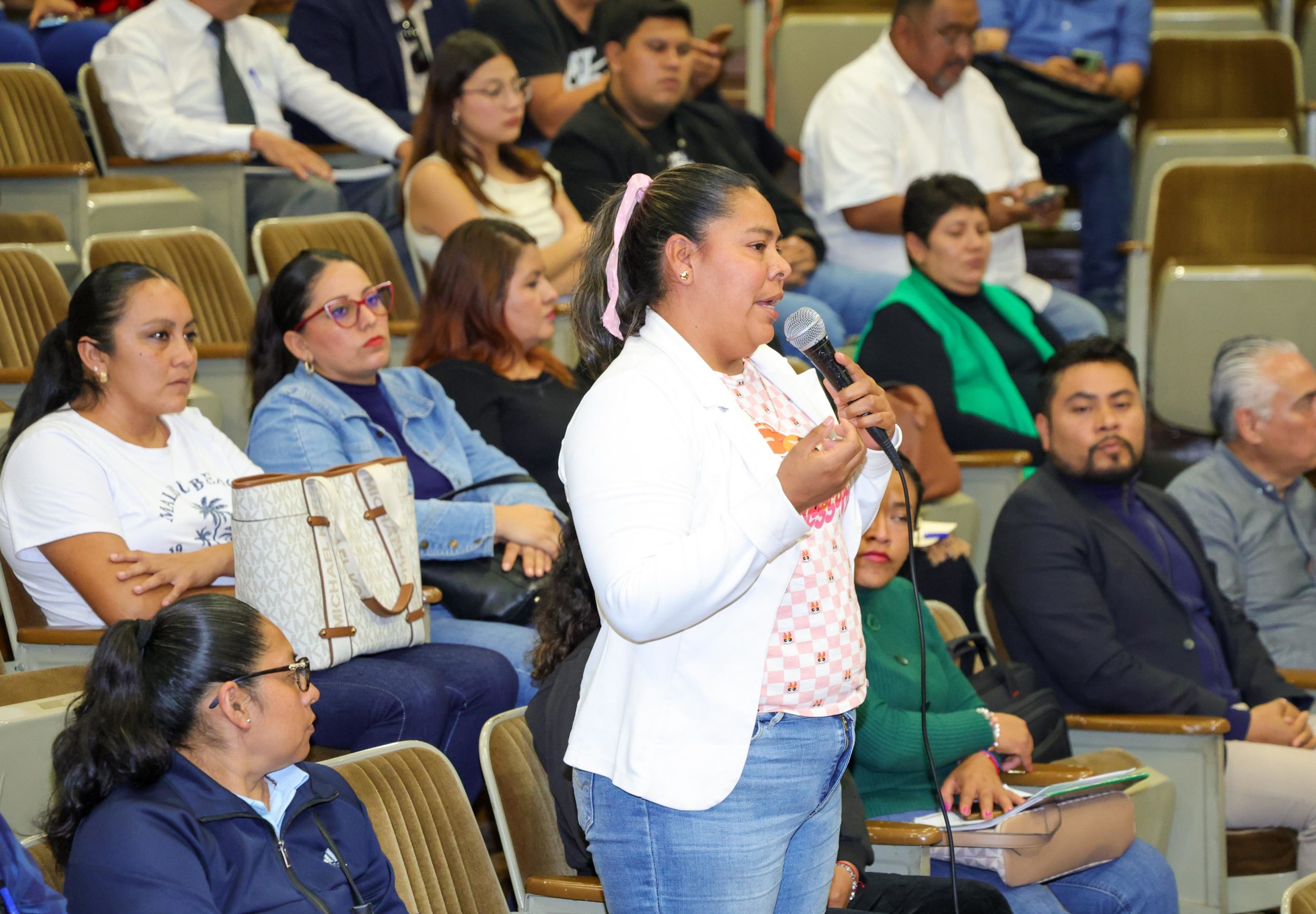 SEP refuerza compromiso con escuelas afectadas por lluvias en la Sierra Norte