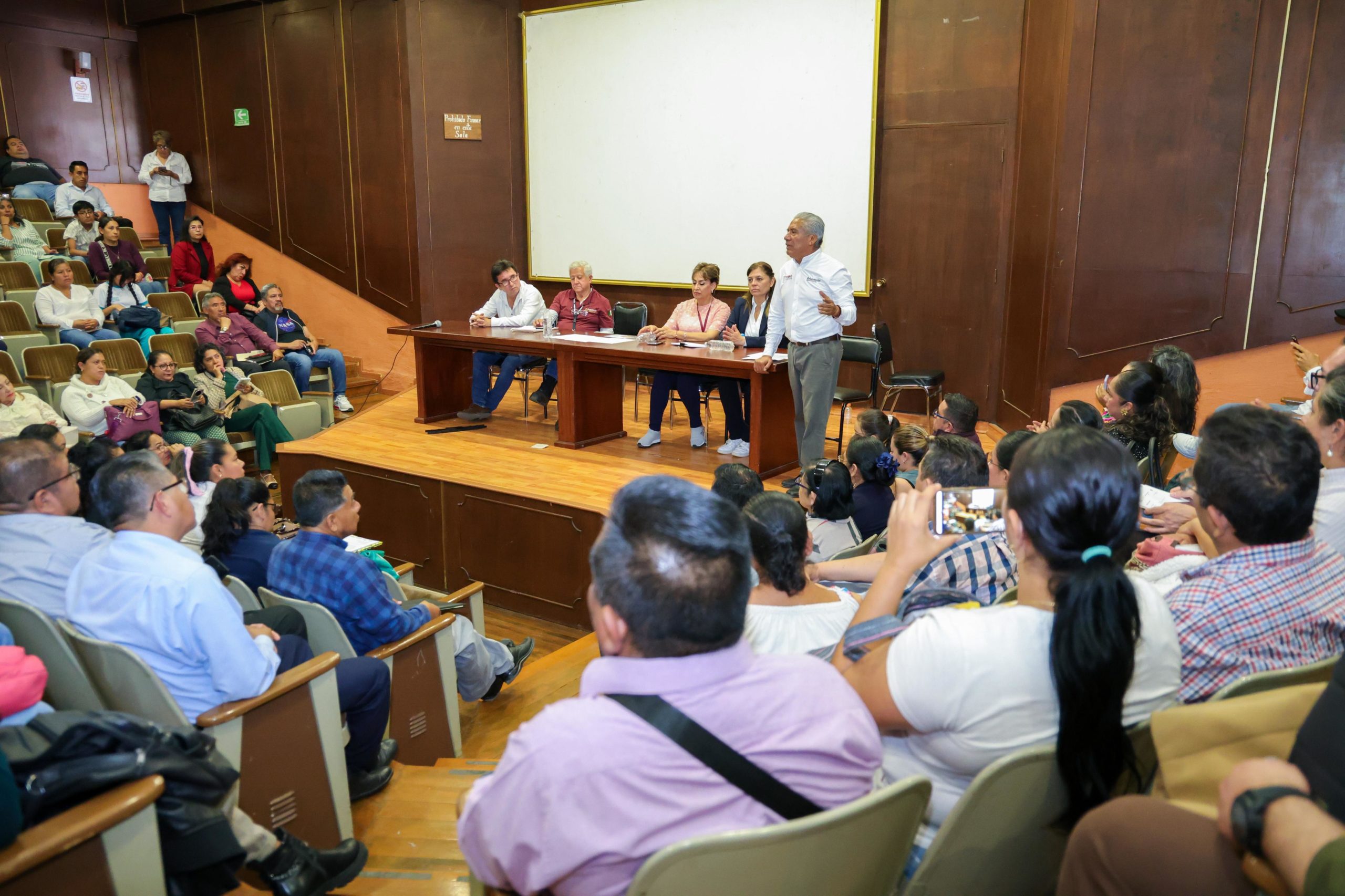 SEP refuerza compromiso con escuelas afectadas por lluvias en la Sierra Norte