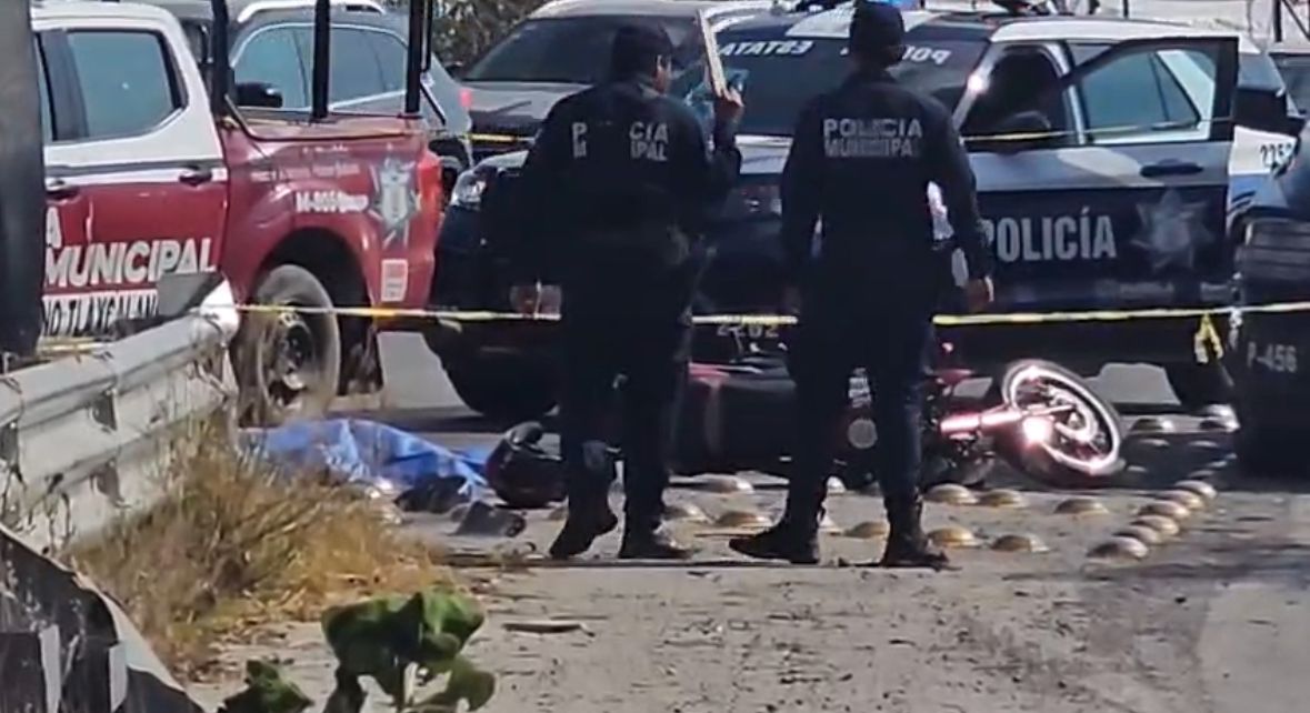 Accidentes de motocicleta en el Periférico Ecológico dejan dos muertos