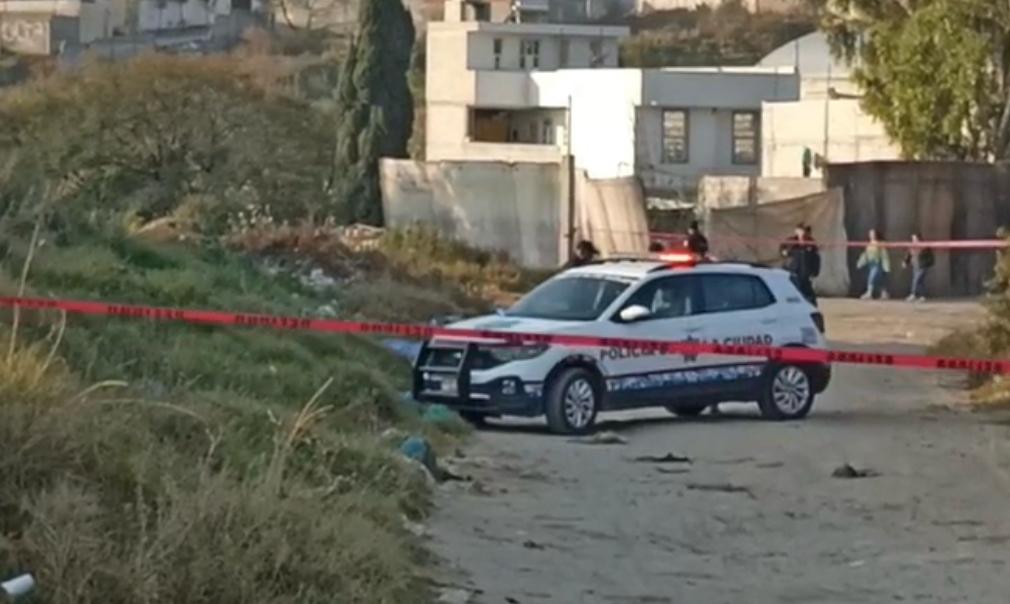 Ejecutan a motociclista en Xochimehuacán; indagan vínculo con banda Los Ramoncitos