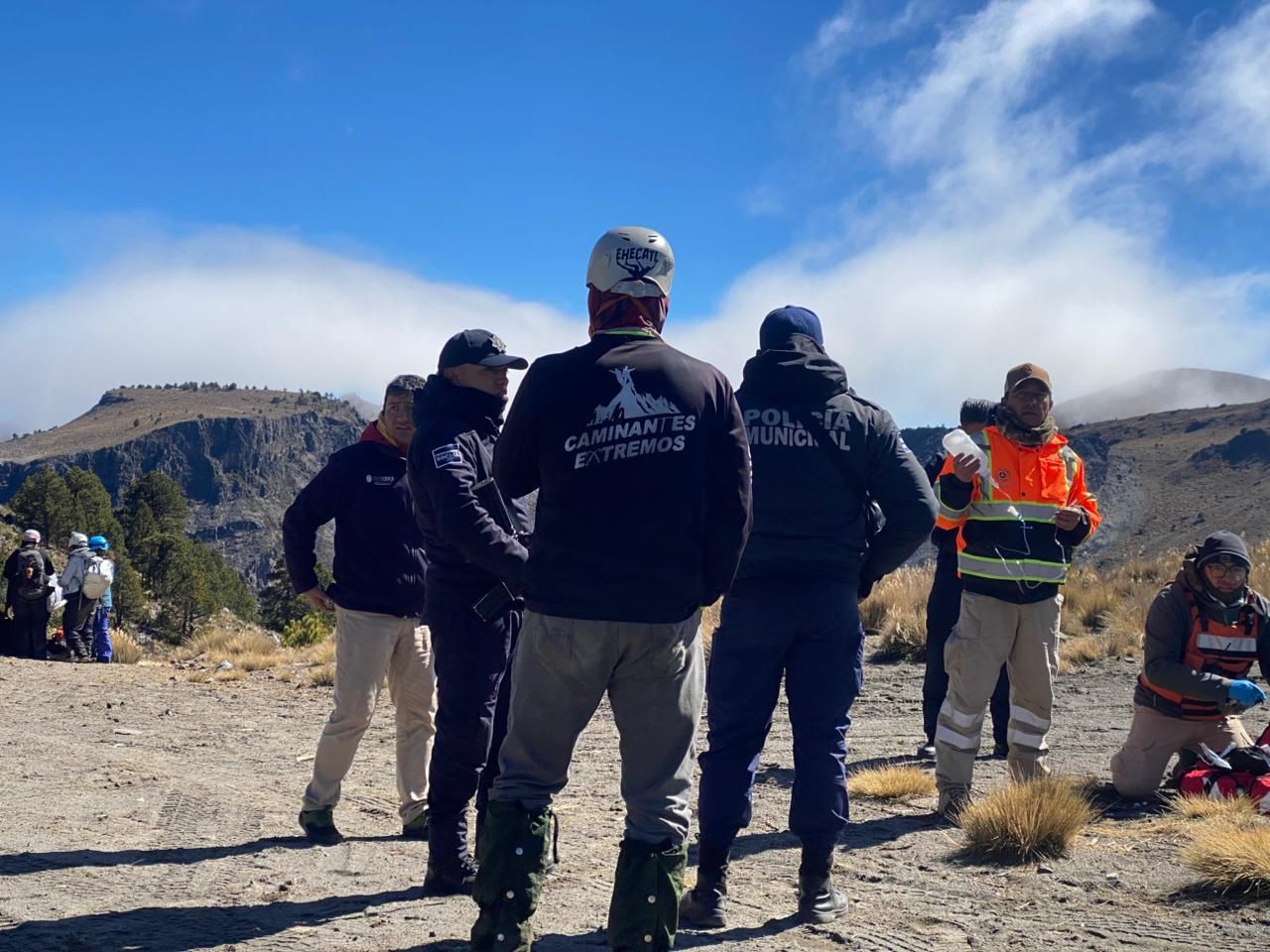 Gobierno de Puebla coordina rescate de alpinistas extraviados en el Citlaltépetl