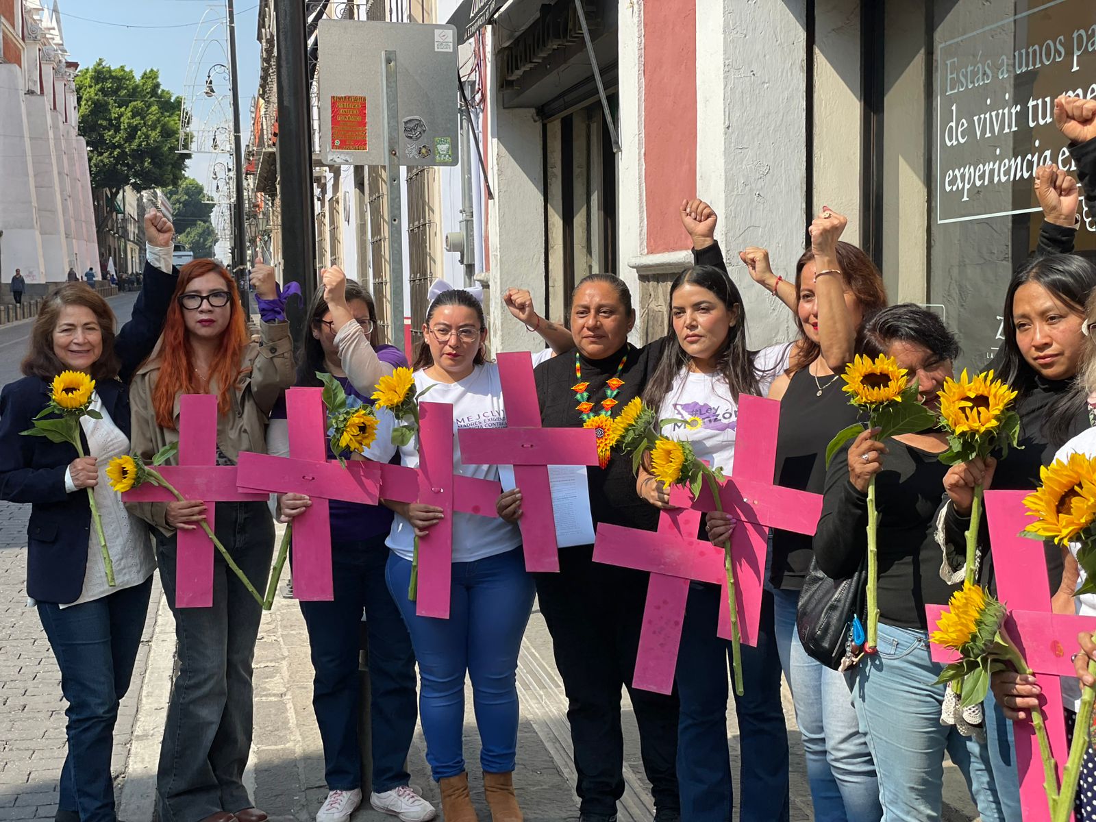 Colectivas feministas exigen justicia para Cecilia Monzón ante retrasos de juicio y señalan estrategia mediática de López Zavala