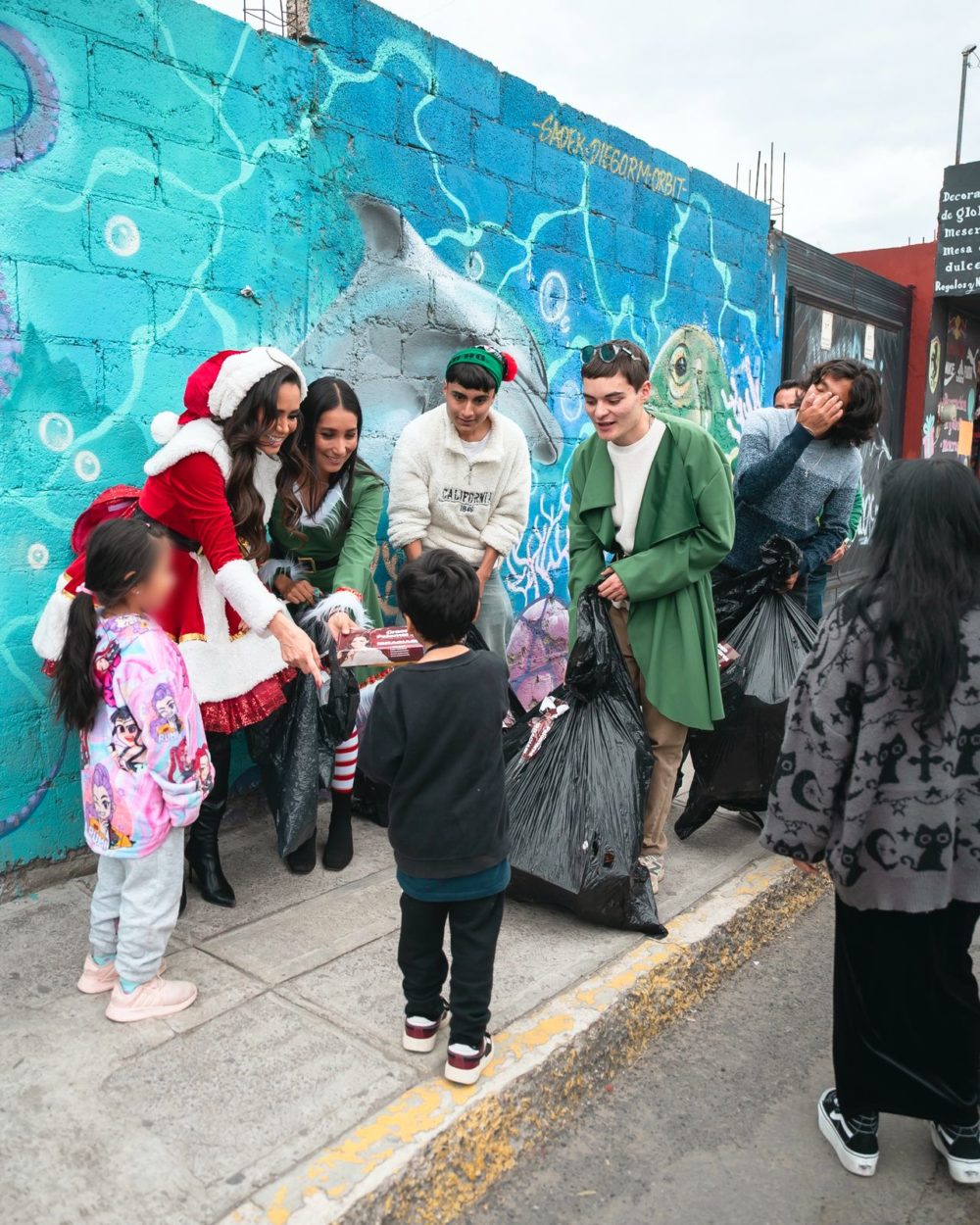 grace-palomares-entrega-de-juguetes