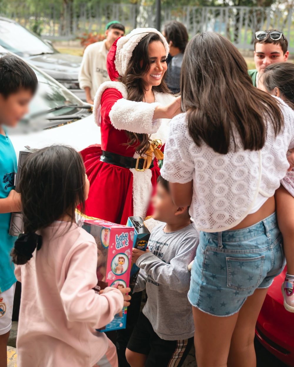 grace-palomares-entrega-de-juguetes